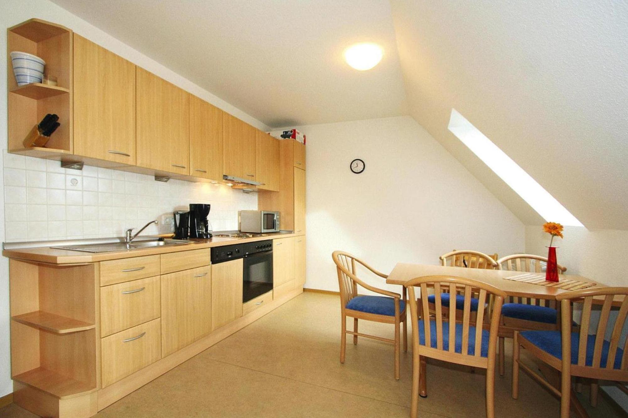 Apartment In Burhave With A Shared Pool المظهر الخارجي الصورة